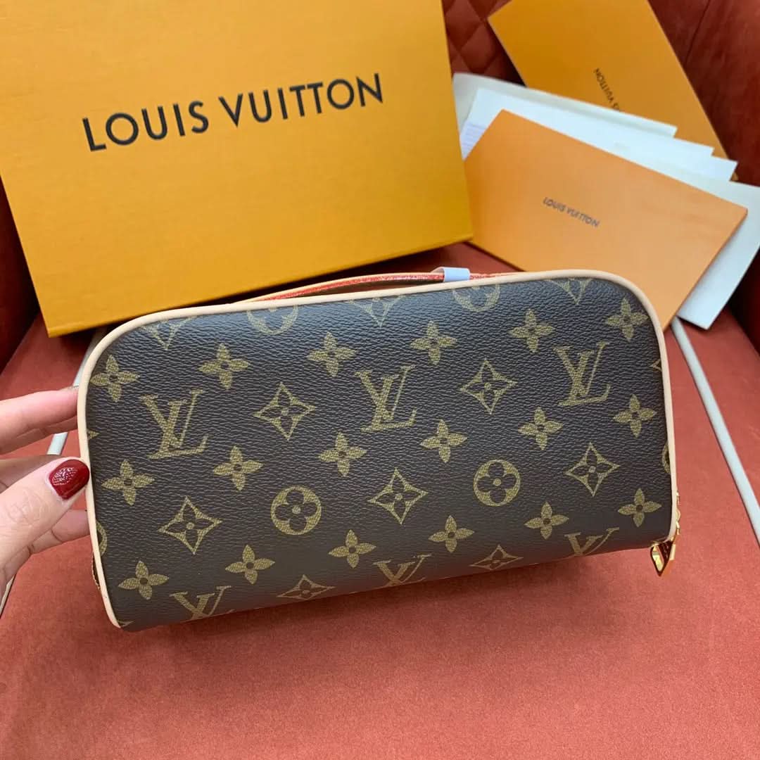 The Dopp handbag asasshop