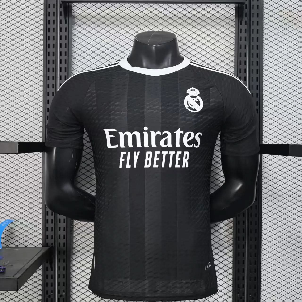2025-26 Real Madrid Goalkeeper Black Player Size S-2XL asasshop