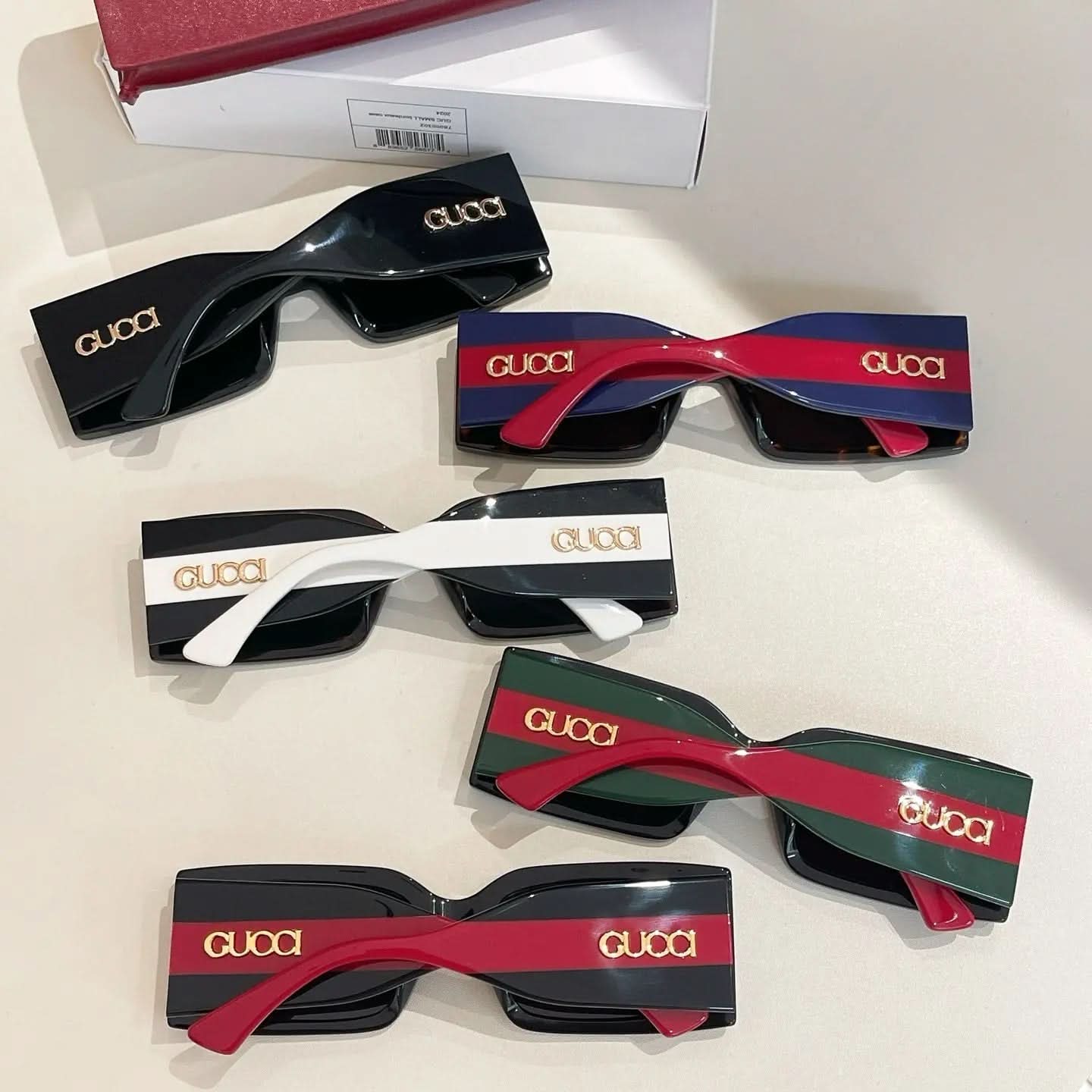 Sunglasses MODEL: GG1860S 🐝🐝🐝 SIZE: 53-22-145 asasshop