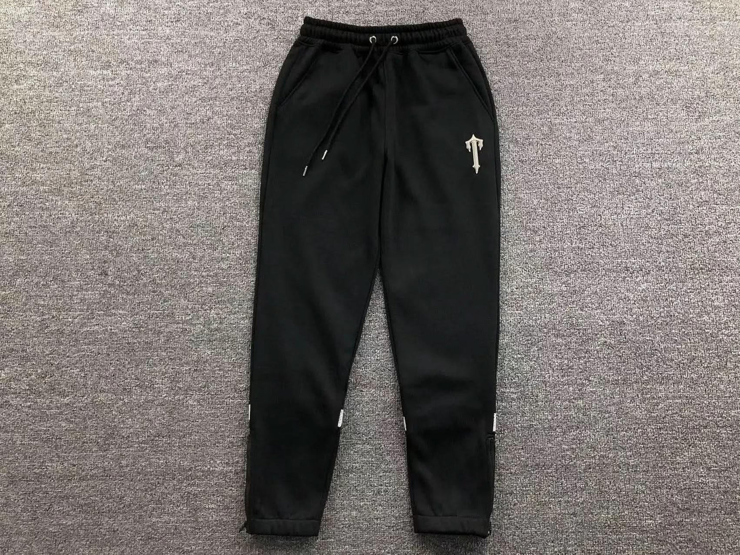 Trapstar V Stripe Hoodie Tracksuit Black/Grey asasshop