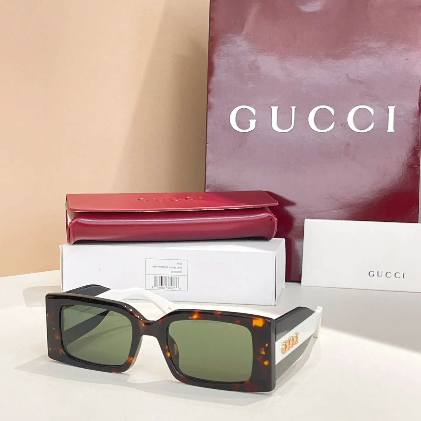 Sunglasses MODEL: GG1860S 🐝🐝🐝 SIZE: 53-22-145 asasshop