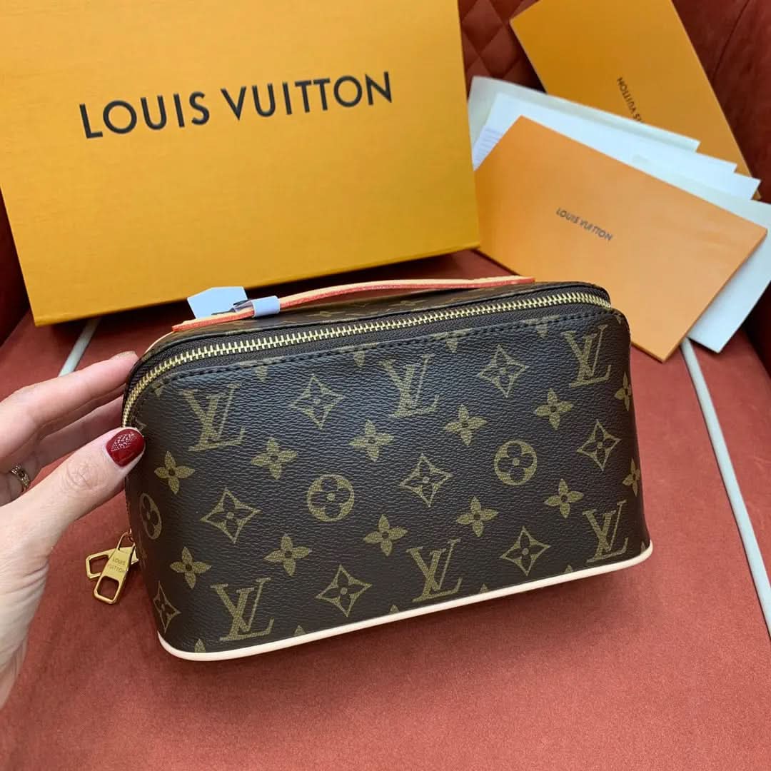 The Dopp handbag asasshop