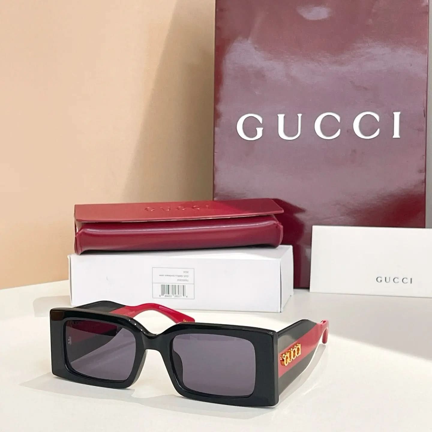 Sunglasses MODEL: GG1860S 🐝🐝🐝 SIZE: 53-22-145 asasshop