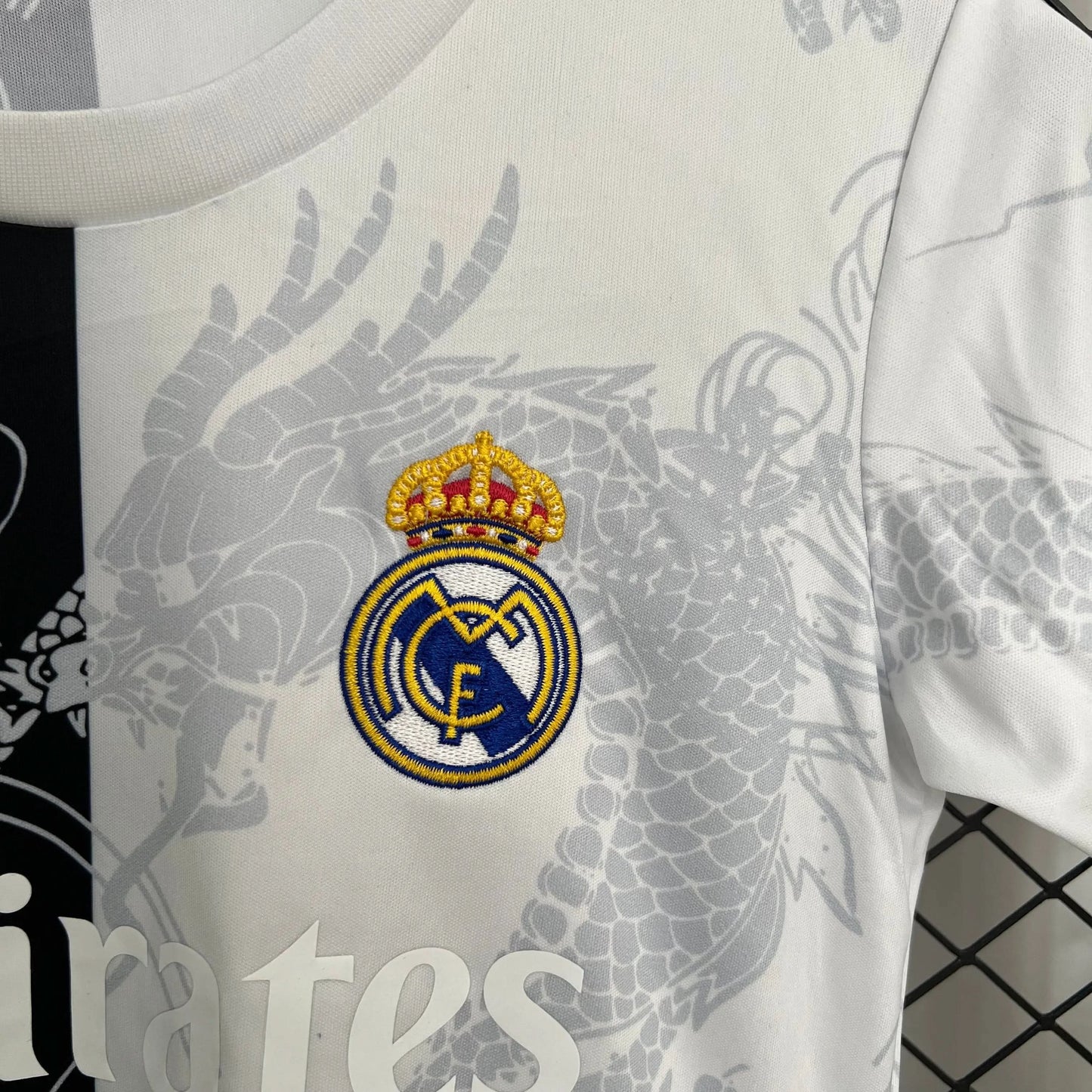 2025-26 Real Madrid Black-White Dragon KIDS 16-28 asasshop