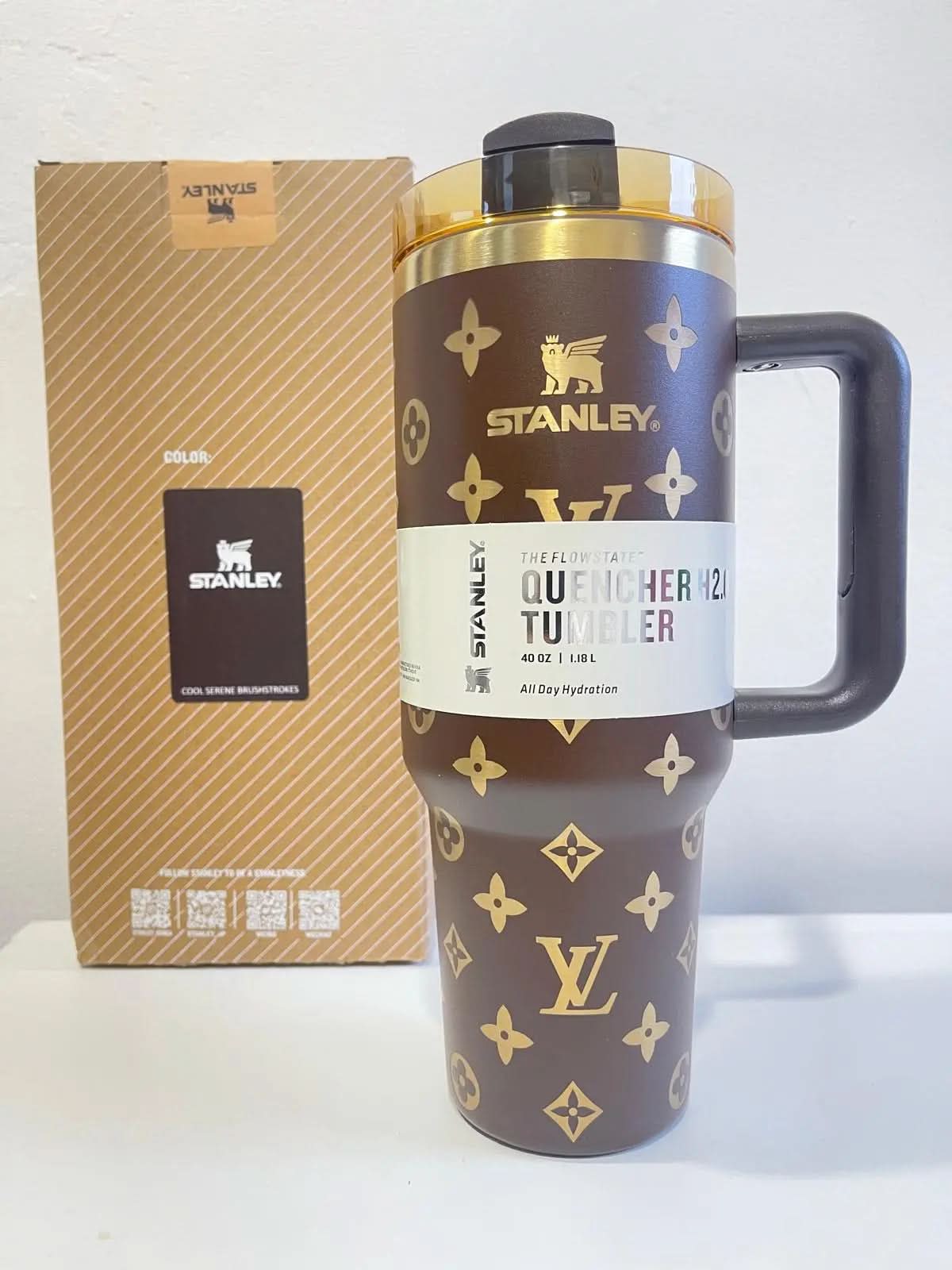 Stanley lv 40 oz Holographic Thermal Cup – Shine, Style, and Comfort in Every Sip asasshop