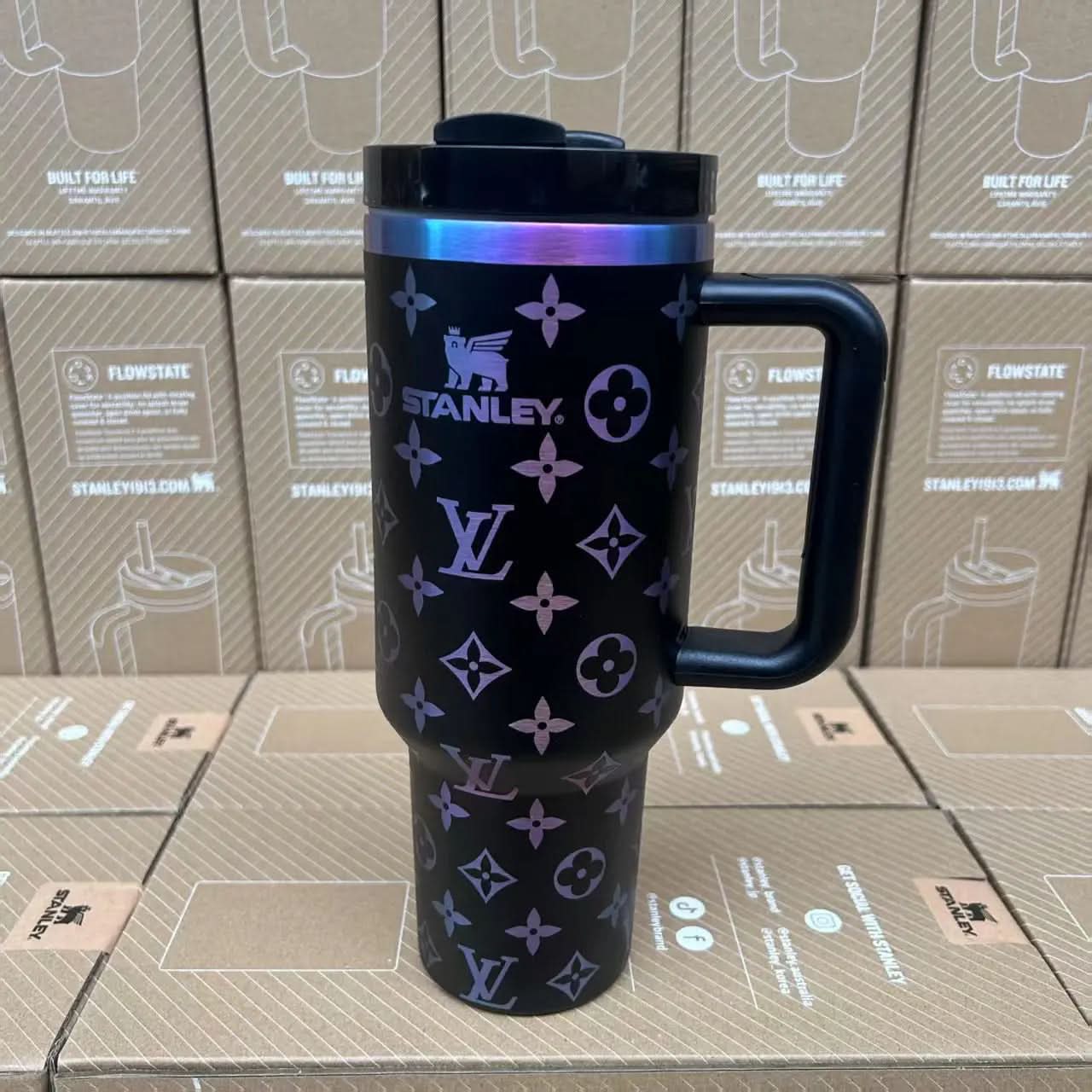 Stanley lv 40 oz Holographic Thermal Cup – Shine, Style, and Comfort in Every Sip asasshop