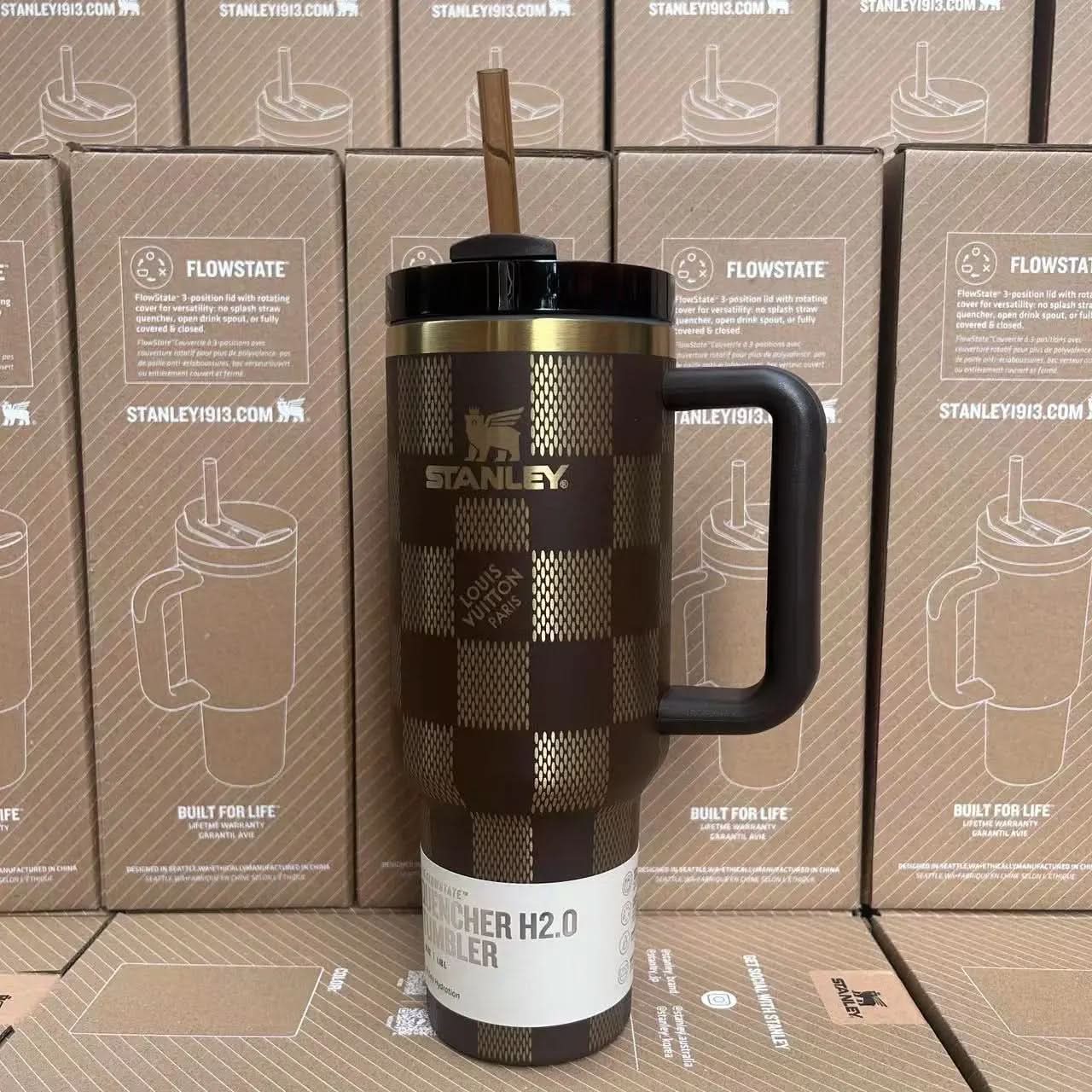 Stanley lv 40 oz Holographic Thermal Cup – Shine, Style, and Comfort in Every Sip asasshop