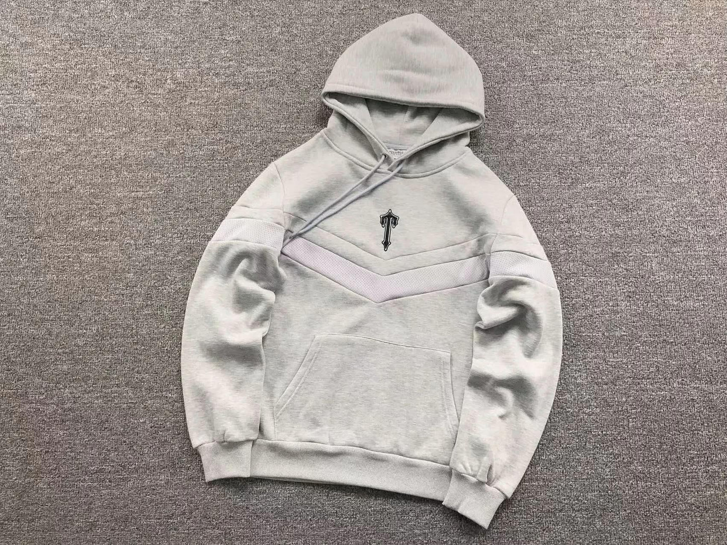 Trapstar V Stripe Hoodie Tracksuit Black/Grey asasshop