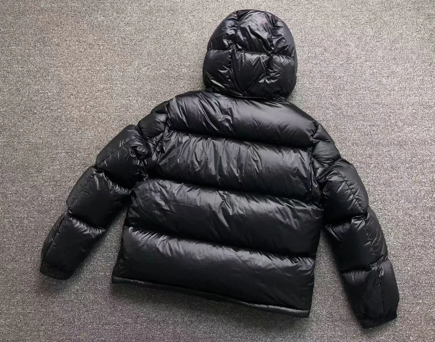 Black Montbeliard Down Jacket Moncler asasshop
