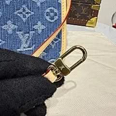 Neverfull Medium Handbag M13192 Blue Denim Chip Exclusive Duty-Free Channel asasshop