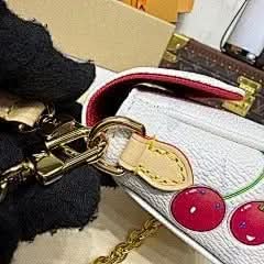 X TM WALLET ON CHAIN IVY M14239 White Cherry Blossom 🍒 Exclusive Duty-Free Channel asasshop