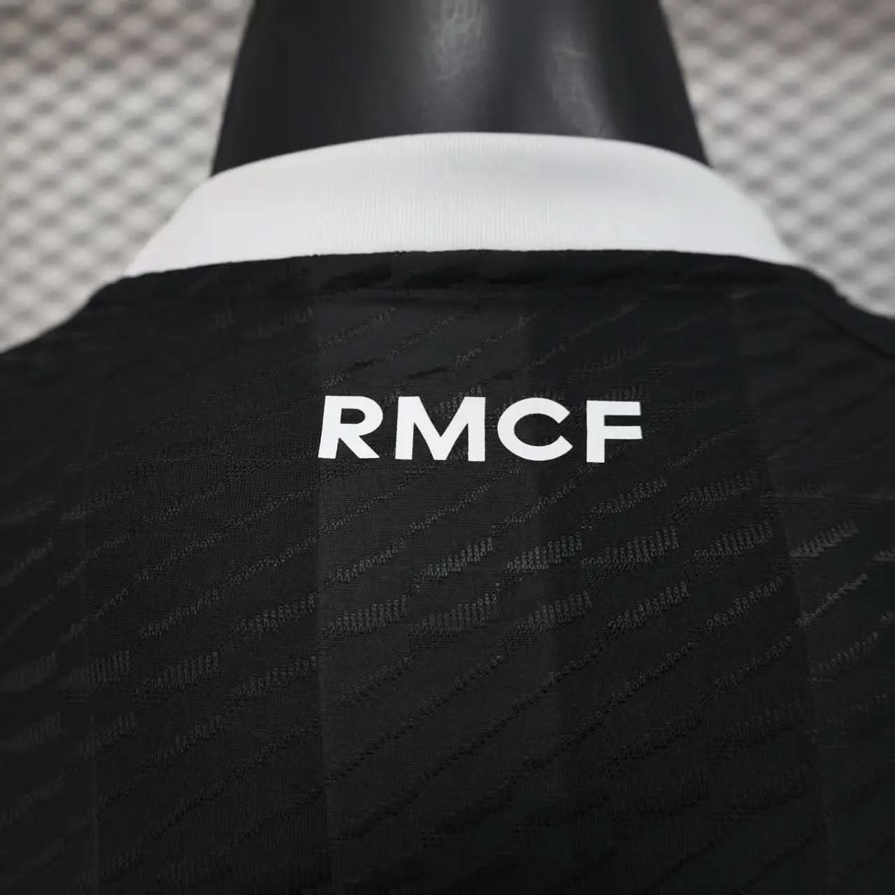 2025-26 Real Madrid Goalkeeper Black Player Size S-2XL asasshop