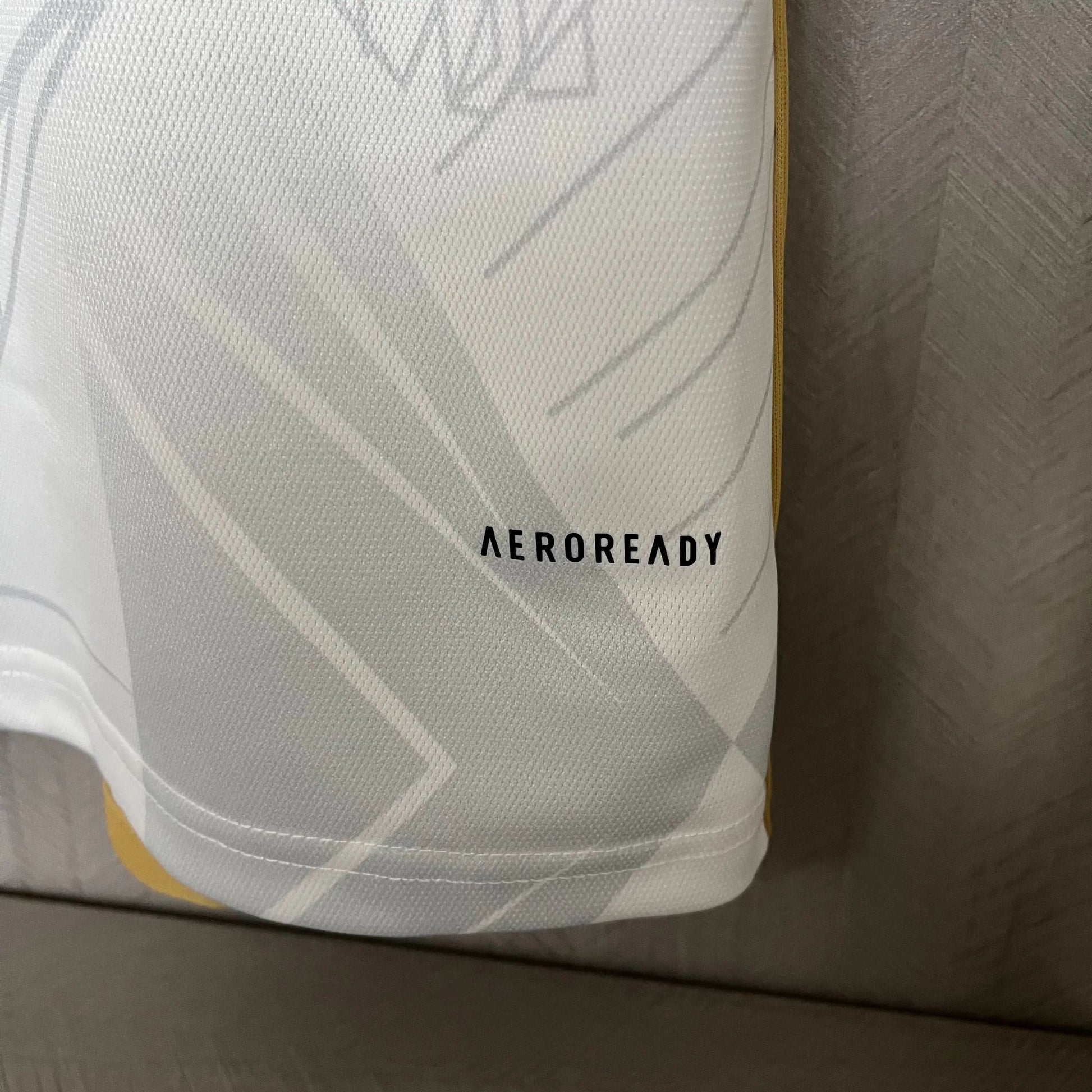 2025-26 Real Madrid Special Edition Platinum asasshop