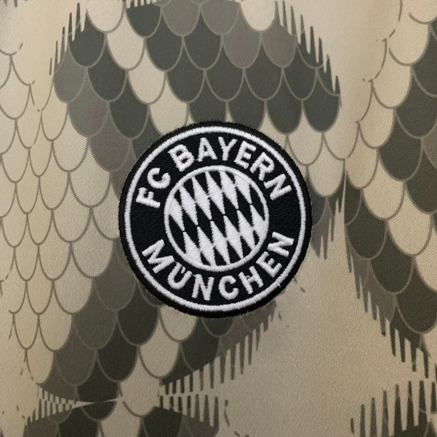2025-26 Bayern Munich Special Snake pattern Size S-2XL asasshop