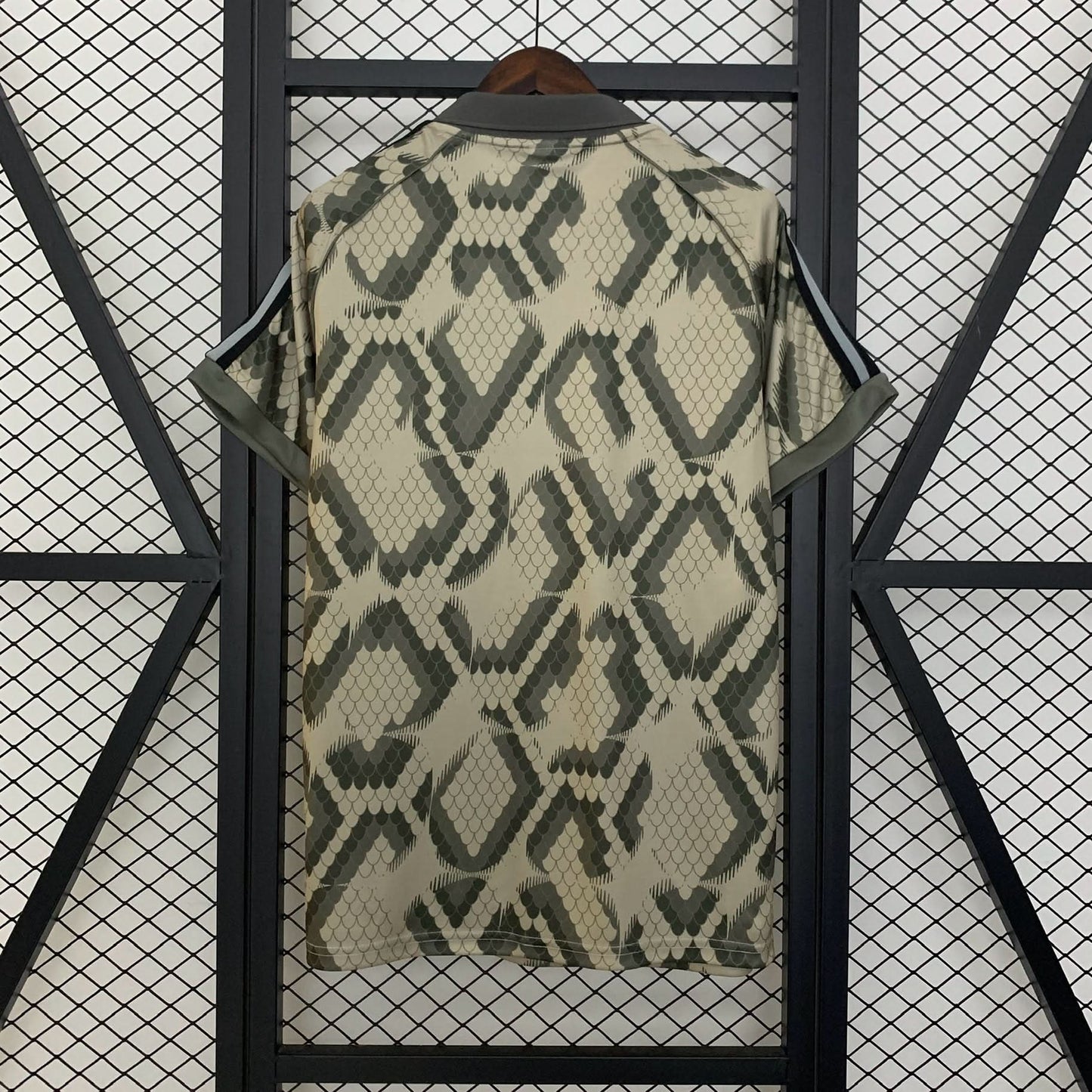 2025-26 Bayern Munich Special Snake pattern Size S-2XL asasshop