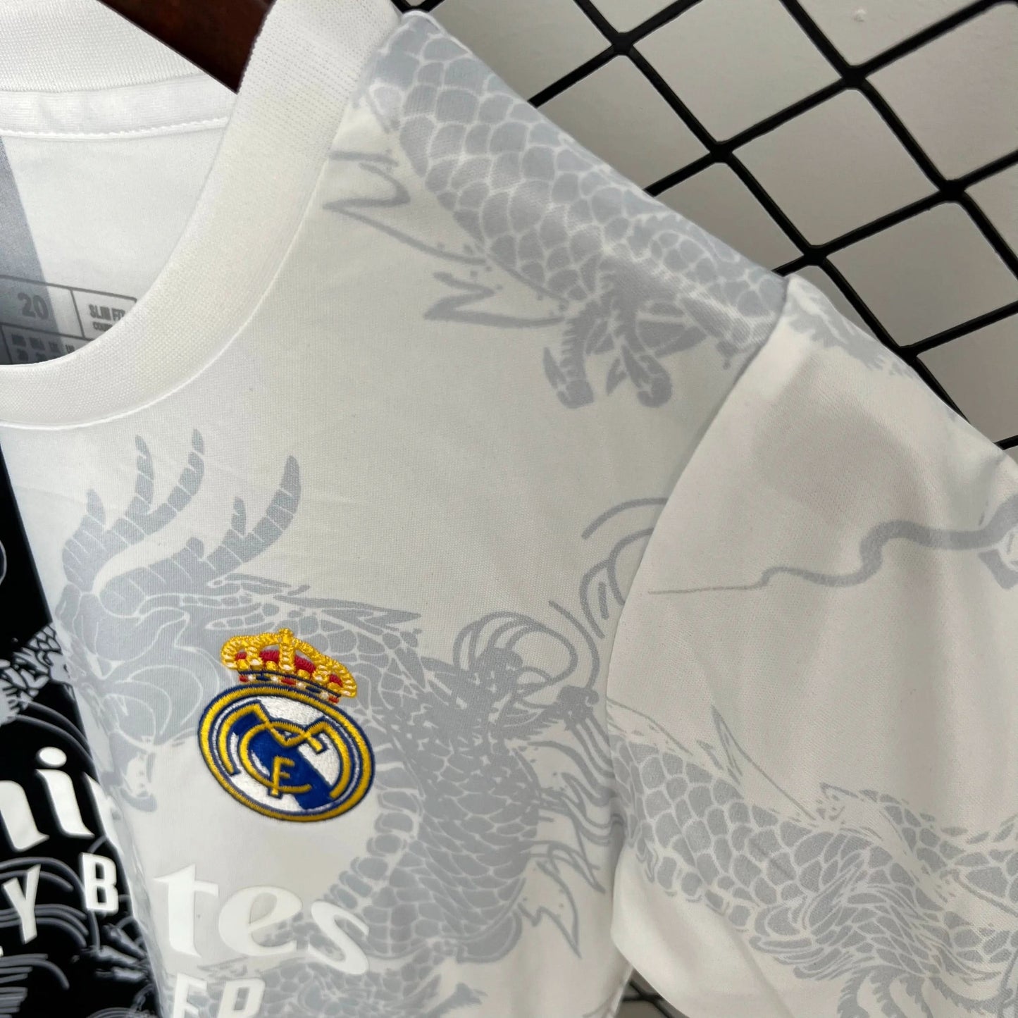 2025-26 Real Madrid Black-White Dragon KIDS 16-28 asasshop