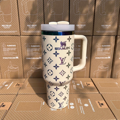 Stanley lv 40 oz Holographic Thermal Cup – Shine, Style, and Comfort in Every Sip