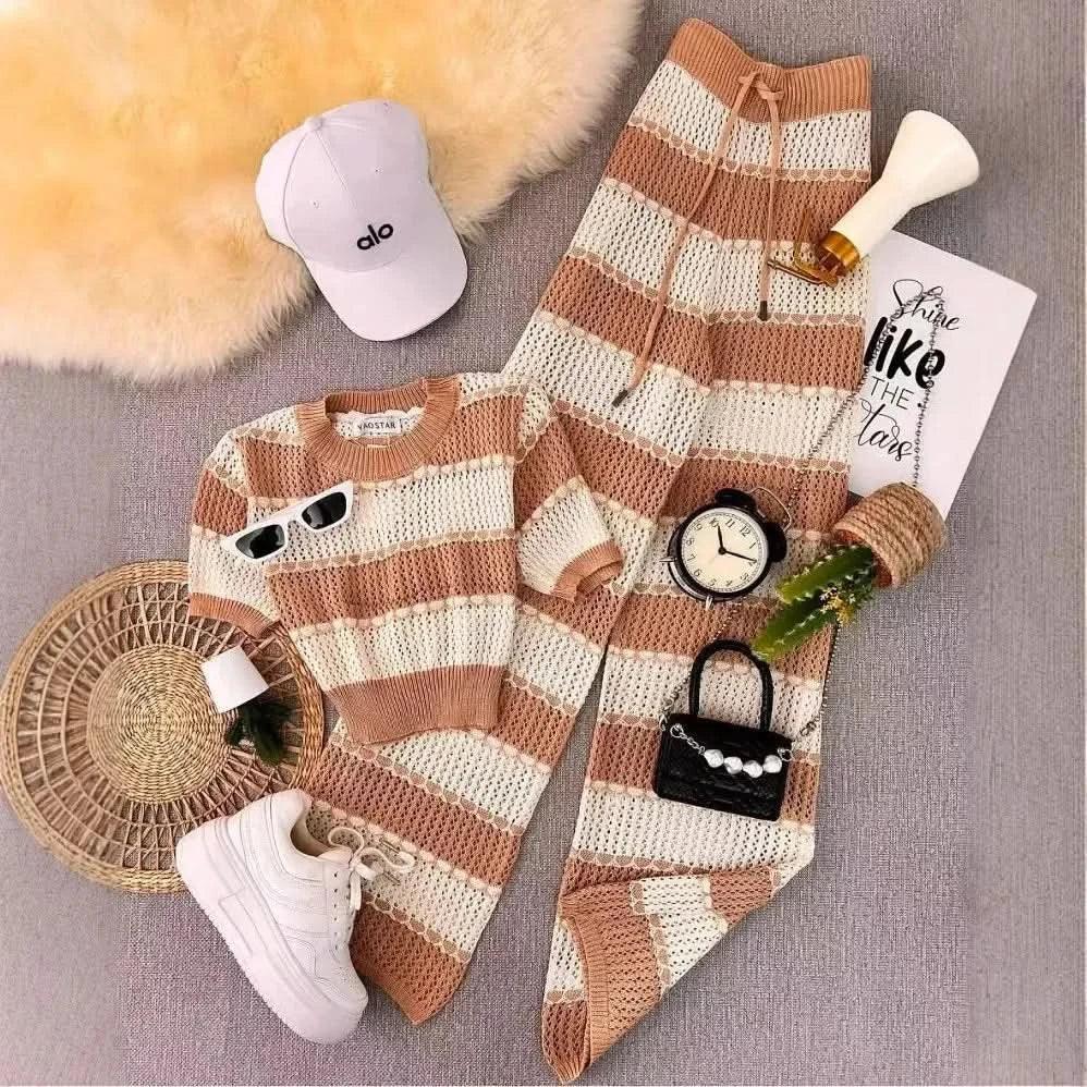 Fashionable Color-blocking Striped Hollowed-out Knitted Set for The Summer of 2025, Featuring A Retro Japanese Laid-back Style