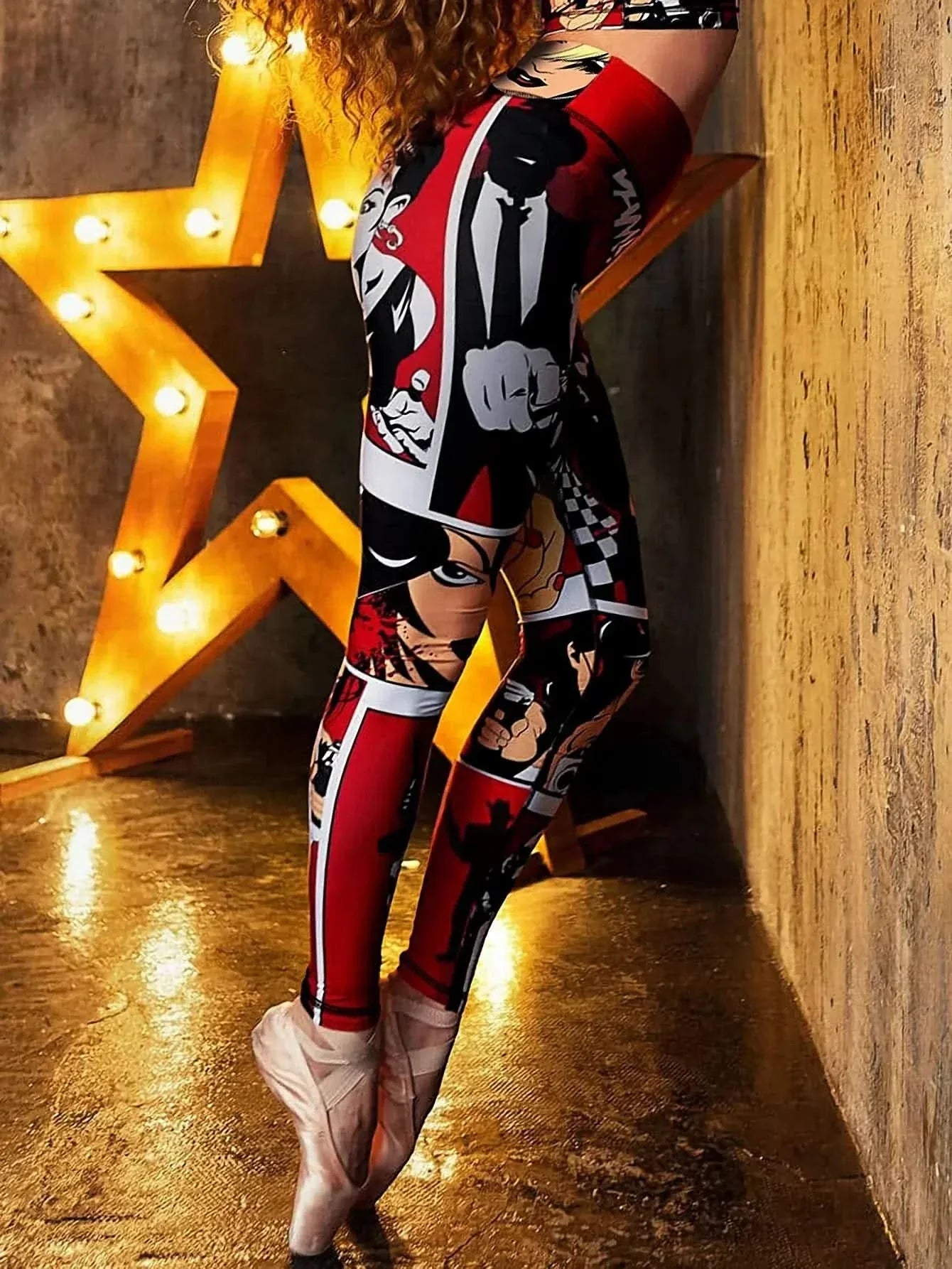 Women's High-Waisted Lip Print Yoga Pants Sexy Red Lips Poster Design Workout Leggings