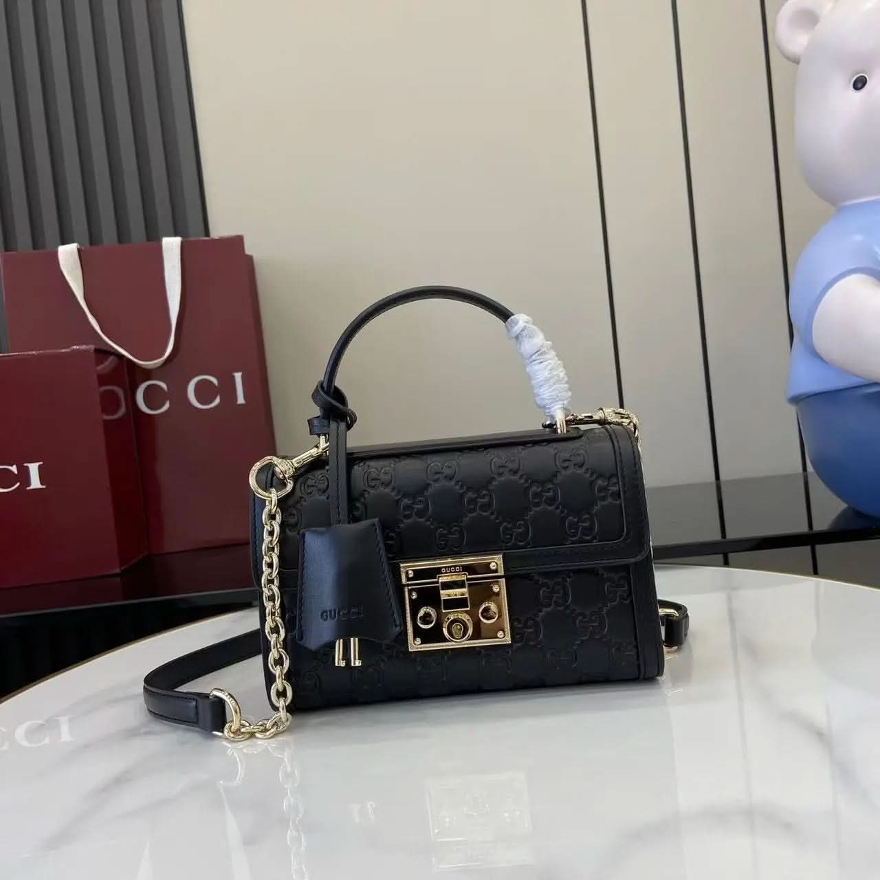 The Padlock Gu asasshop